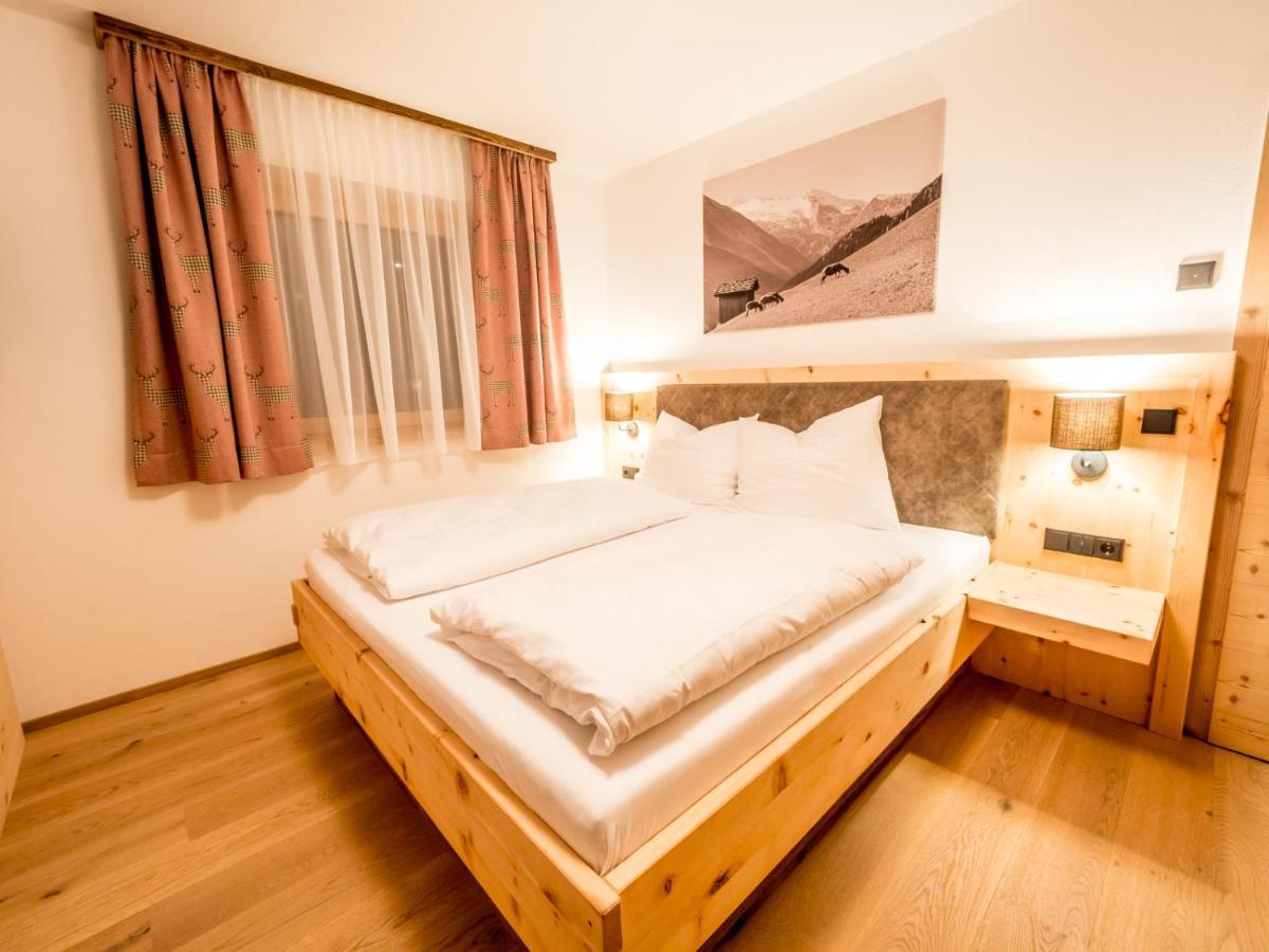 Almhittn - Luxus Appartements Финкенберг Экстерьер фото