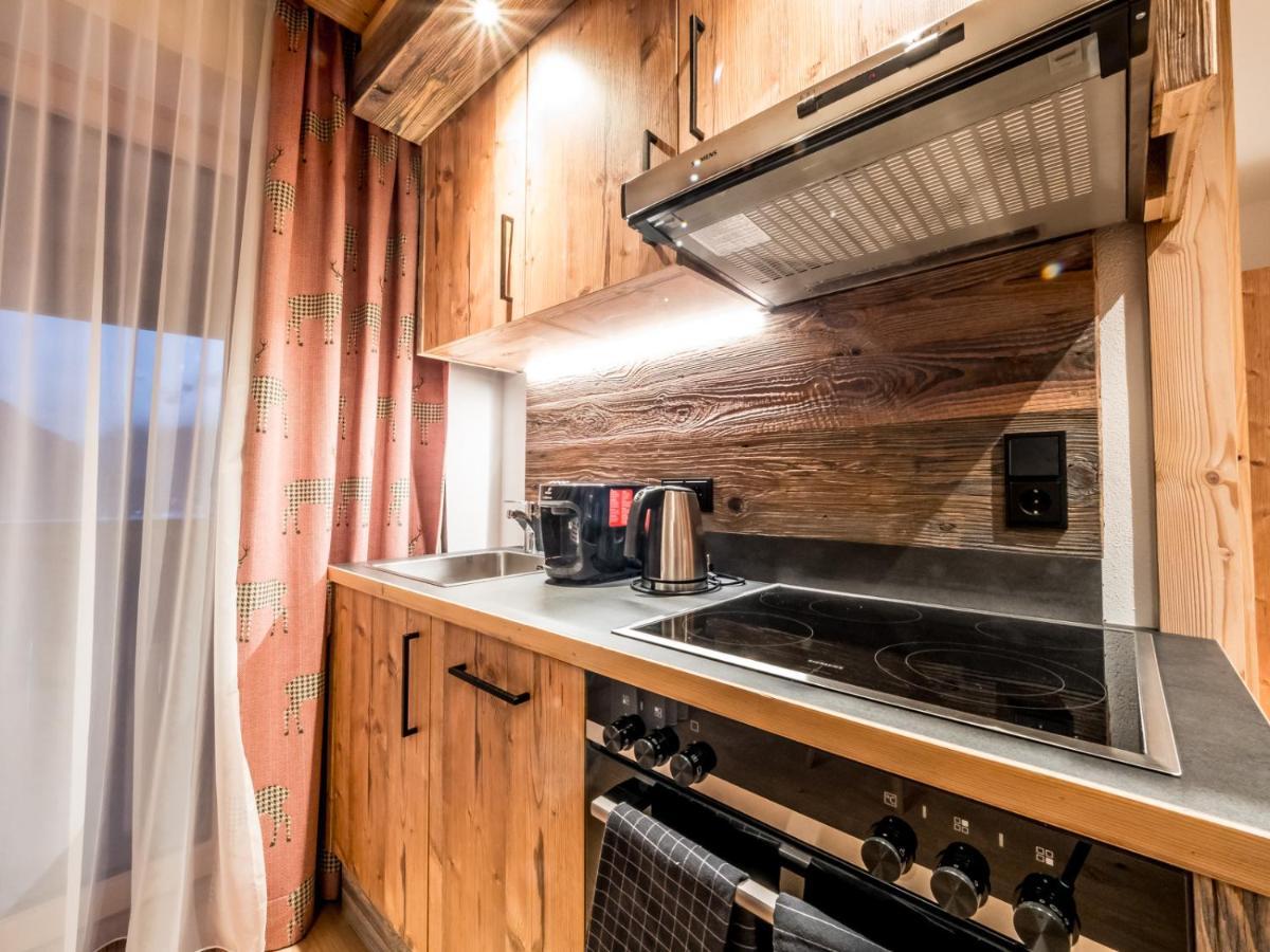 Almhittn - Luxus Appartements Финкенберг Экстерьер фото