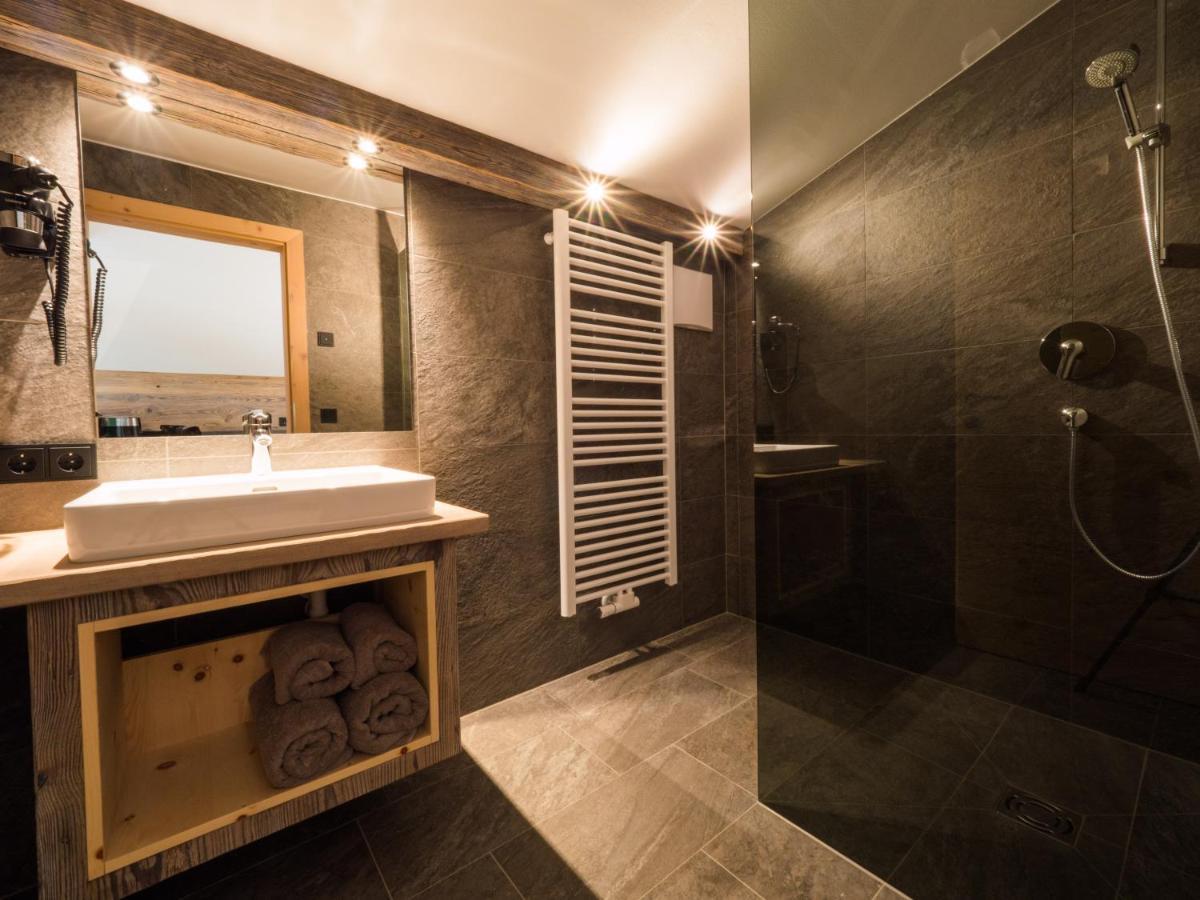 Almhittn - Luxus Appartements Финкенберг Экстерьер фото