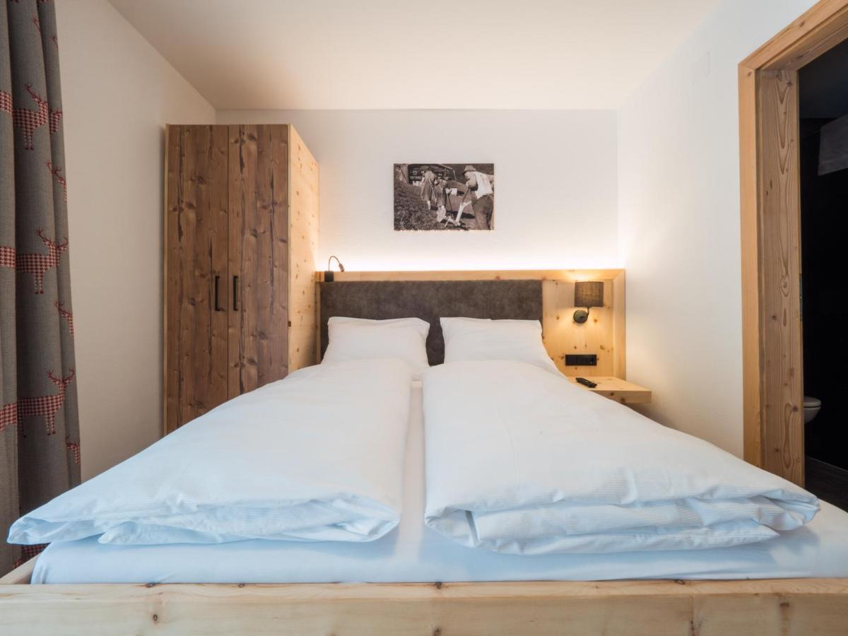 Almhittn - Luxus Appartements Финкенберг Экстерьер фото